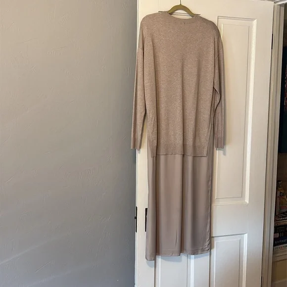 Theory dress. Champagne color. Absolutely gorgeous! - Picture 6 of 16